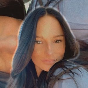 Meet your Posher, Jillian